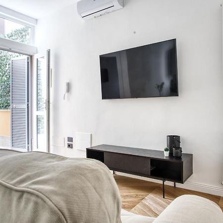 Joivy Stunning Flat With Balcony Apartment Milan Exterior photo